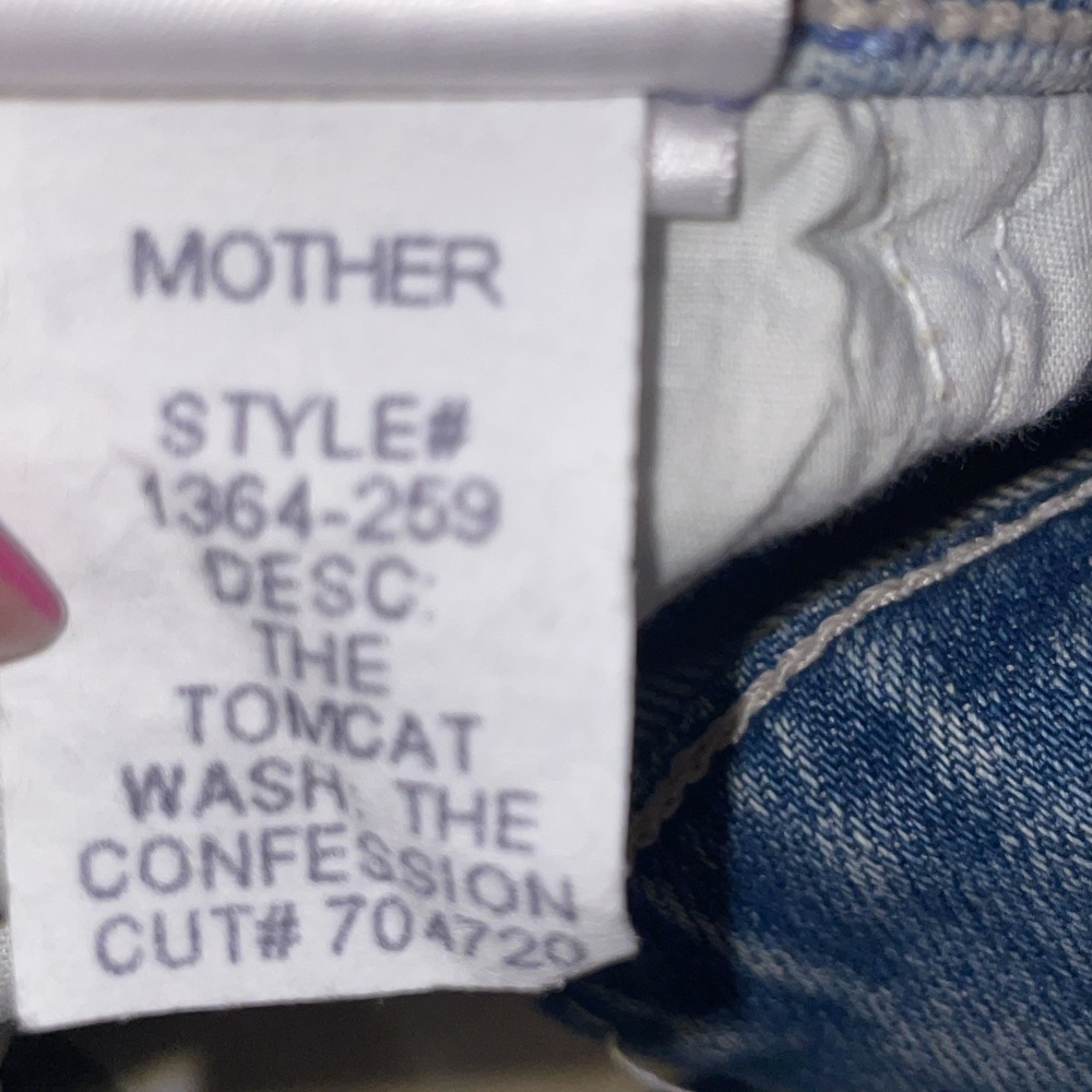 MOTHER The Tomcat Jeans in The Confession Wash Blue Distressed Size 26 USA Made - Picture 10 of 13